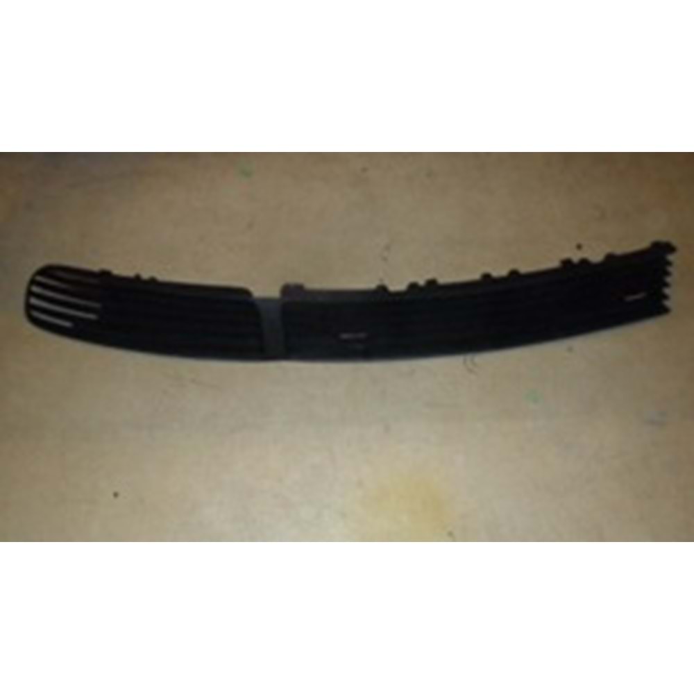 TAMPON IZGARASI PASSAT 97-00 3B0853677B B41