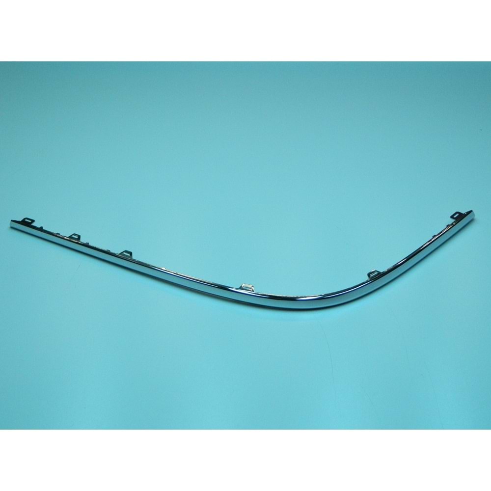 ARKA TAMPON BANDI PASSAT 05-10 3C5807460A
