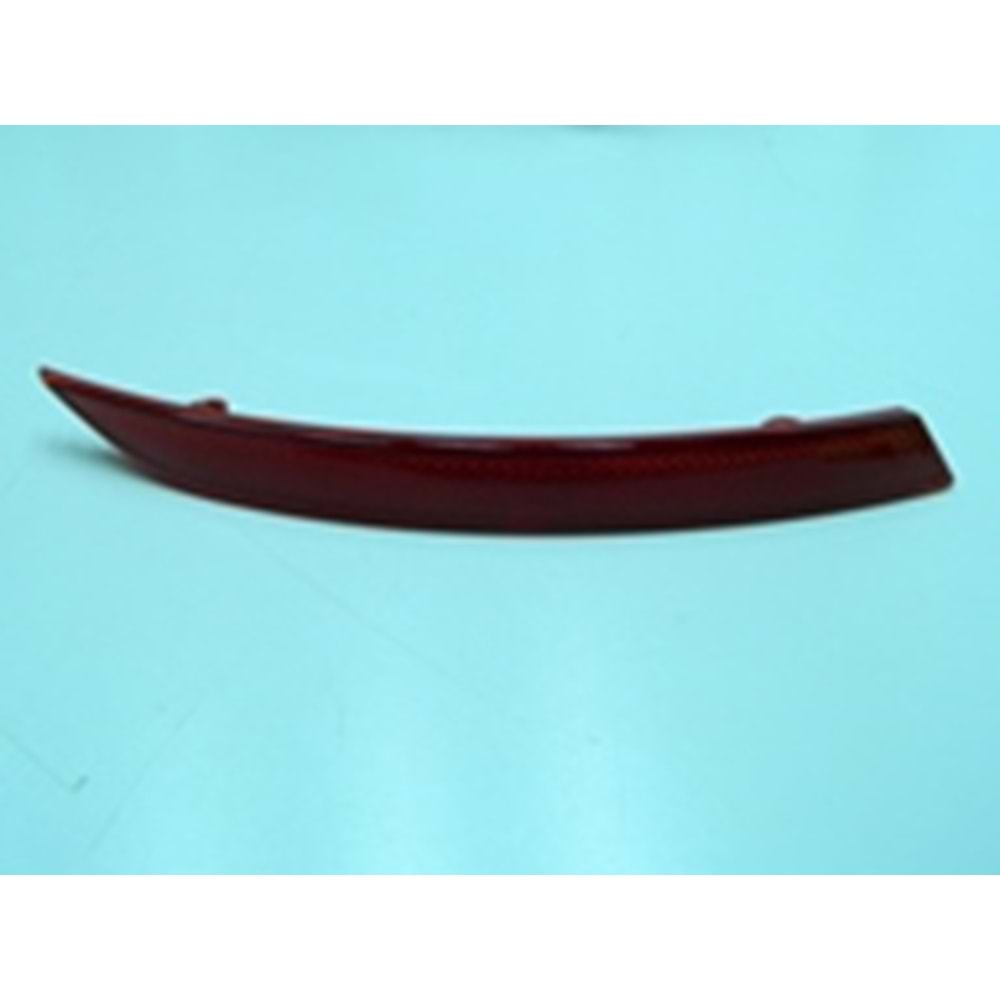 ARKA TAMPON REFLEKTÖRÜ PASSAT CC 09-12 3C8945106B