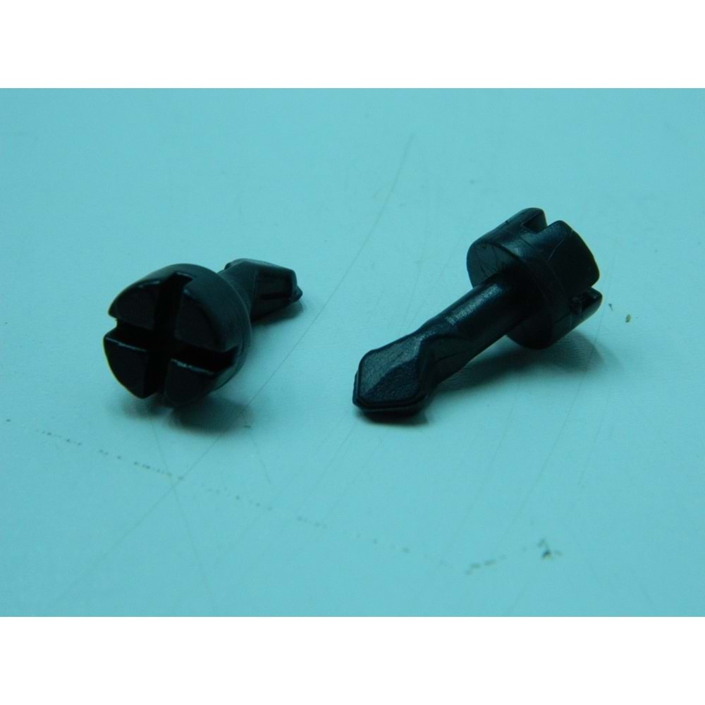 MOTOR ÜST KAPAĞI KLİPSİ