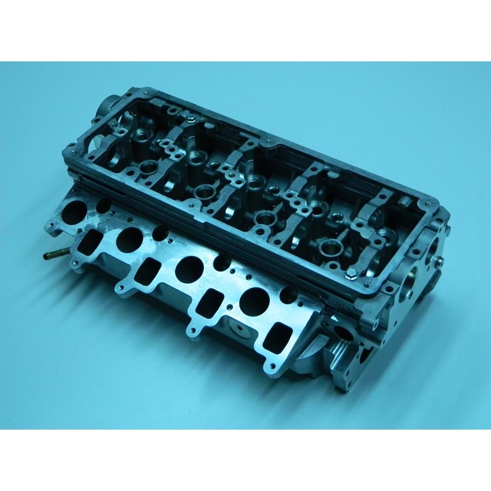 SİLİNDİR KAPAĞI AMAROK 10--/CRAFTER 08-- (AMC)7415 AMAROK 10--/CRAFTER 08-- 03L103351G/N/C