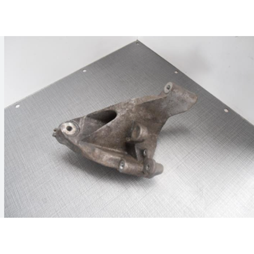 CRAFTER 2006 - 2015 MOTOR KULAĞI SOL ALÜMİNYUM