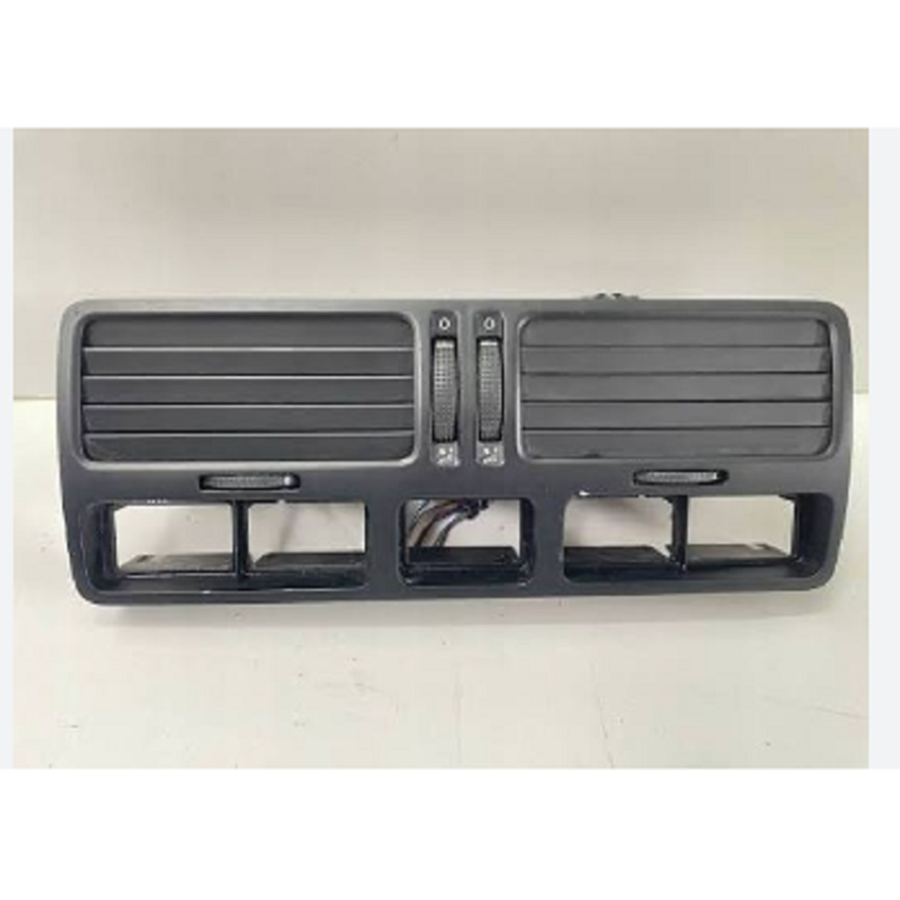 GOLF4 1998 - 2004 GÖĞÜSLÜK HAVALANDIRMASI ORTA