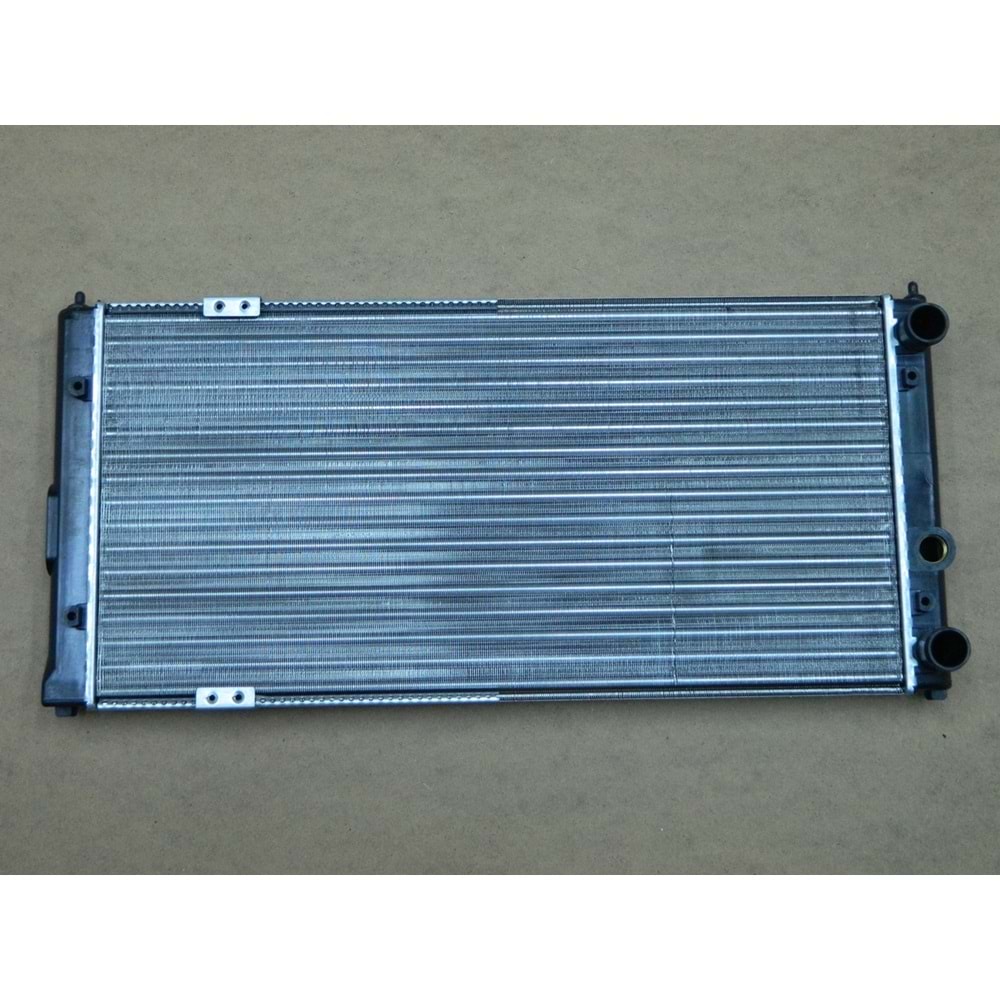 SU RADYATÖRÜ POLO CLASSİC 96-00 6K0121253AC/T
