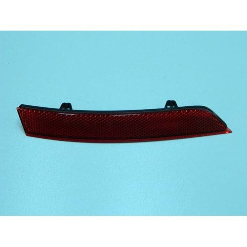 ARKA TAMPON REFLEKTÖRÜ PASSAT 15-- 3G0945104A