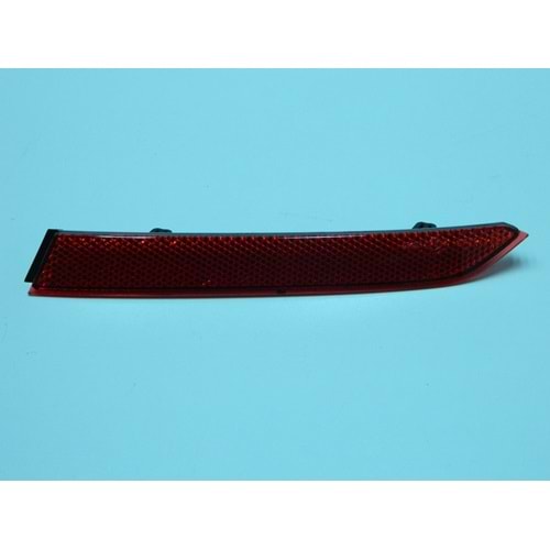 ARKA TAMPON REFLEKTÖRÜ PASSAT 15-- 3G0945105A