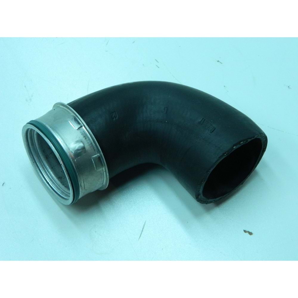 TURBO HORTUMU CADDY 04-10 3C0145838A/D