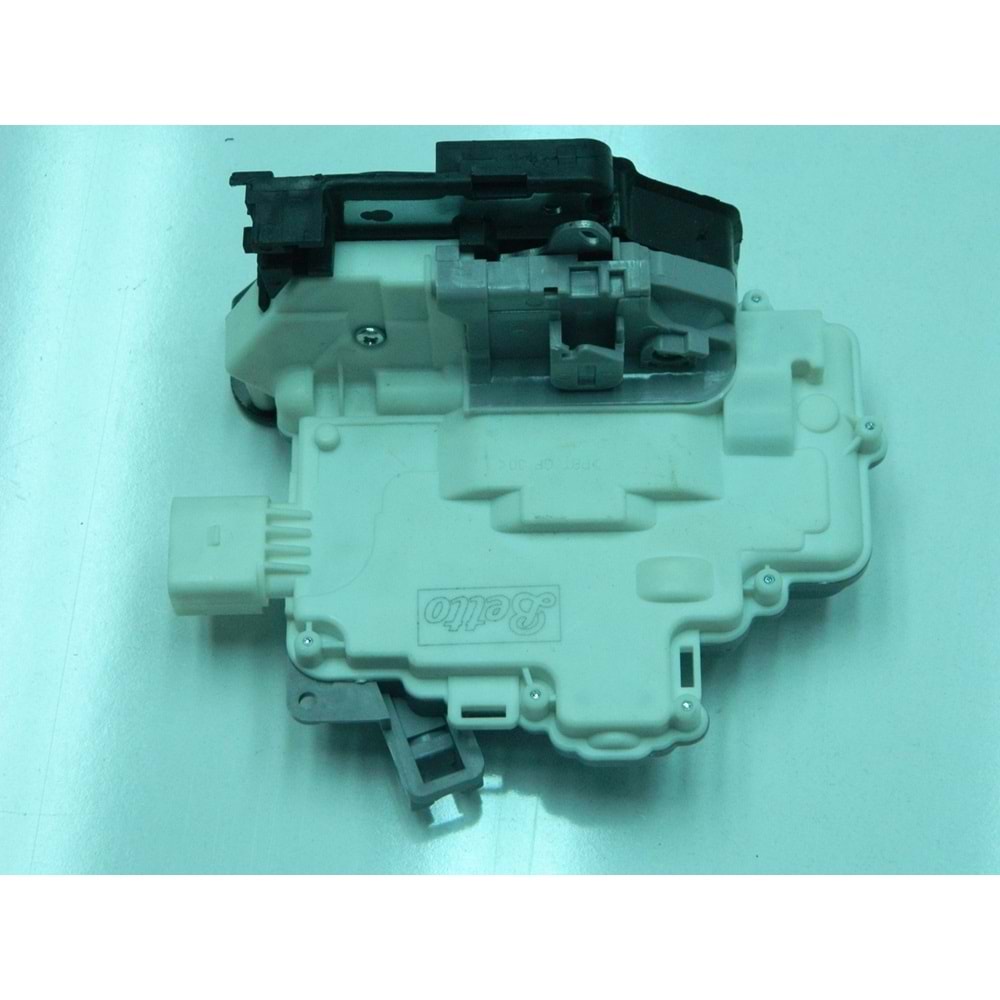 KAPI KİLİDİ PASSAT 05-10/TİGUAN 08-11 3C1837016A