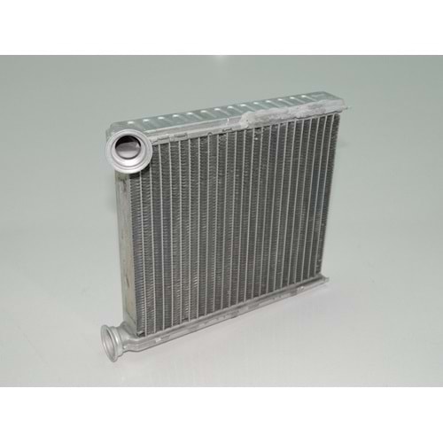 KALORİFER RADYATÖRÜ GOLF 10-13/JETTA 10-- 5C0819031